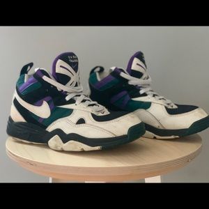 Vintage - 1994 Nike Air Cross Training Sneakers
